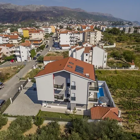 فيلة Luxury With A Swimming Pool Stobrec, - 14700 سبليت