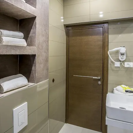 Luxury With A Swimming Pool Stobrec, - 14700 Villa *